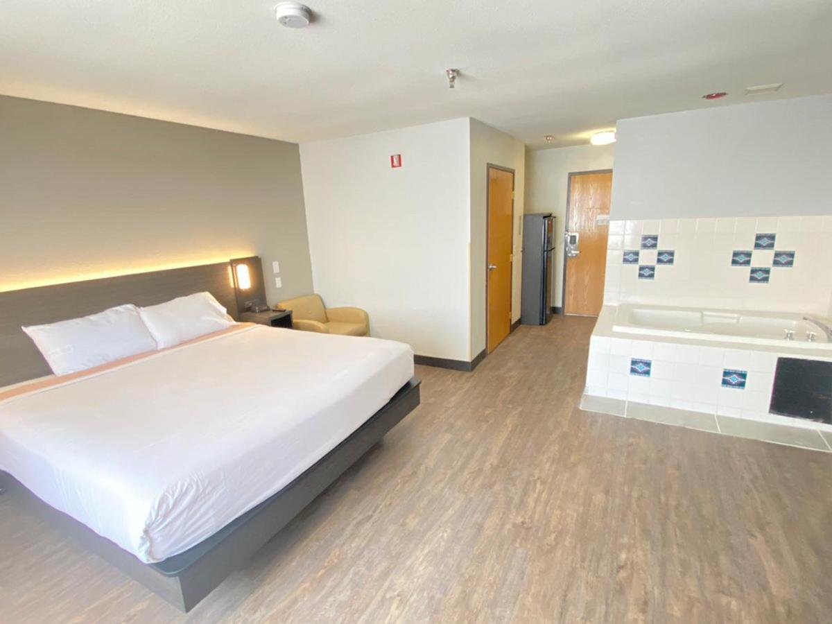 Pinetop Studio Suites 외부 사진