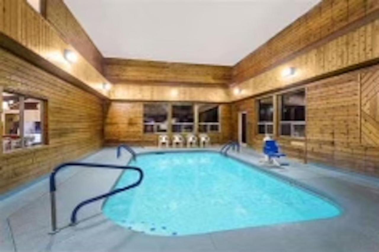 Pinetop Studio Suites 외부 사진