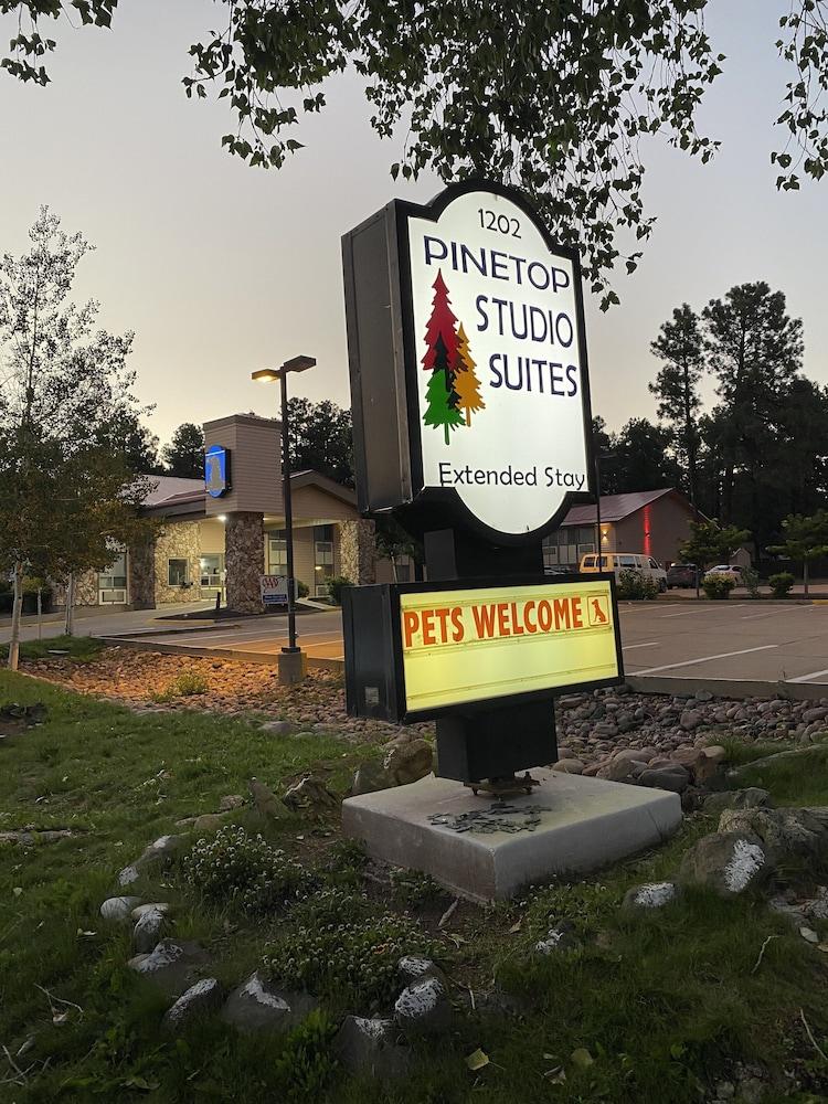 Pinetop Studio Suites 외부 사진