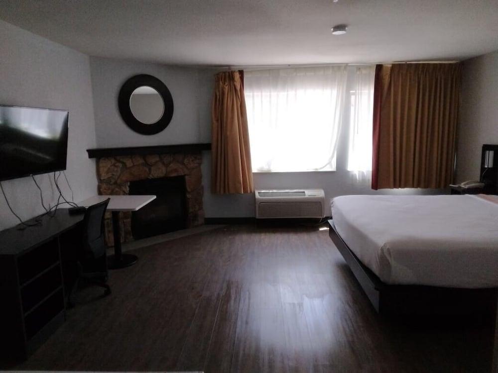 Pinetop Studio Suites 외부 사진