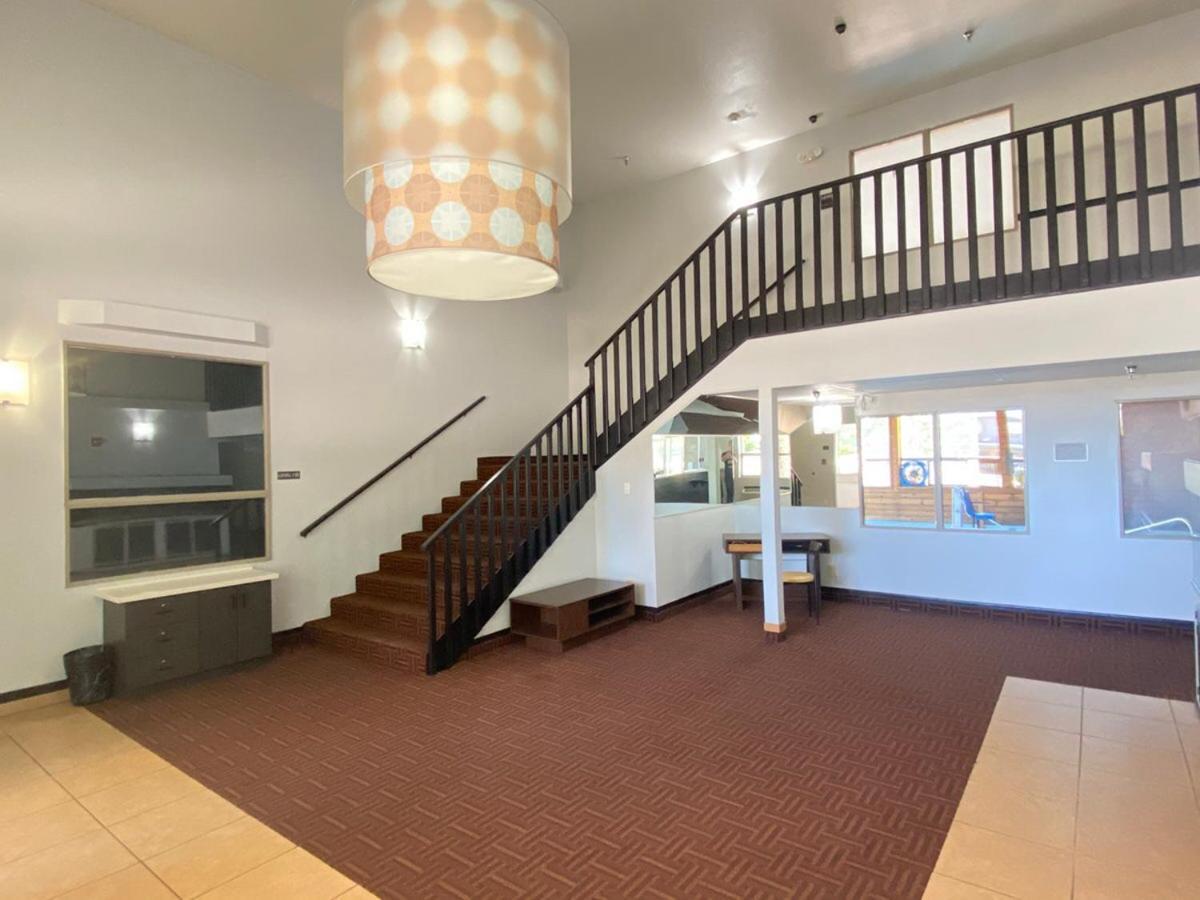 Pinetop Studio Suites 외부 사진