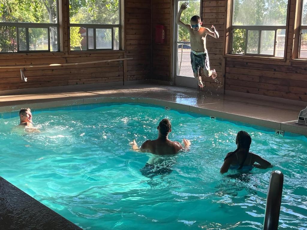 Pinetop Studio Suites 외부 사진
